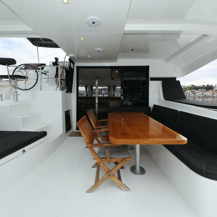 Air Wave | Lagoon 42 photo 14