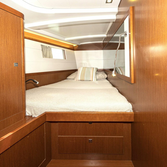 Anthea - Solar Panel | Oceanis 48 photo 15