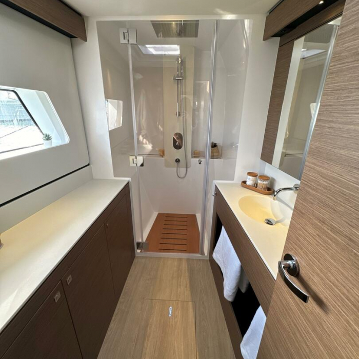 Good vibes | Nautitech 48 Open photo 16