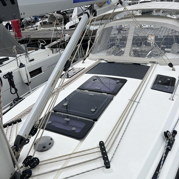 Jugo | Bavaria Cruiser 37 photo 18