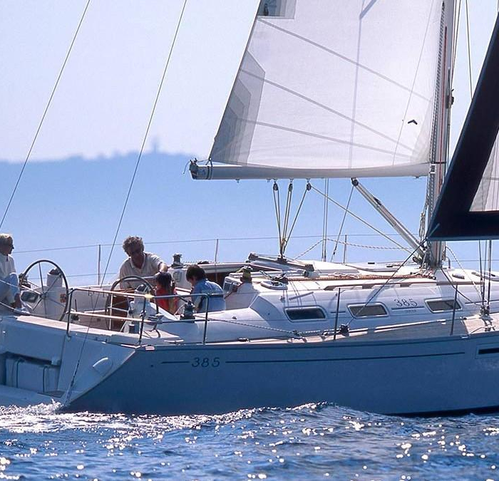 Machimbombo | Dufour 385 Grand Large photo 1