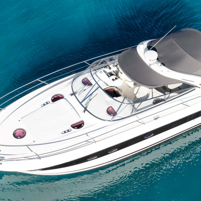 AEGEAN BLUE | Bavaria 40 photo 6