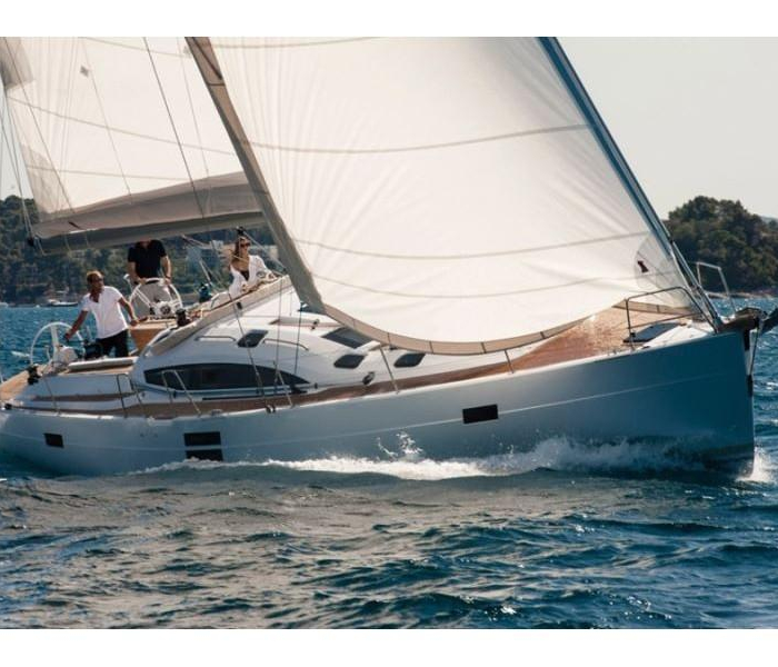 April | Elan 50 Impression photo 1