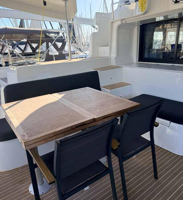 New Horizons | Lagoon 46 photo 10