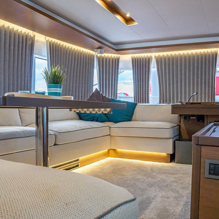 PRINCESS KISS | Lagoon 50 photo 15