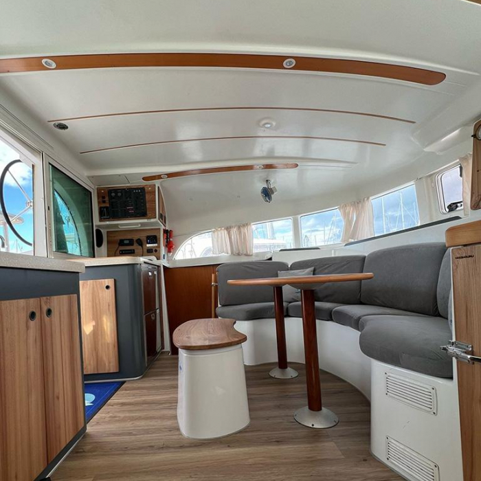 Relax | Lagoon 380 S2 photo 7