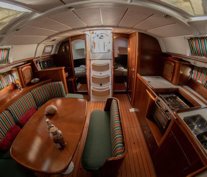 Ekaterini | Oceanis 411 Clipper photo 7