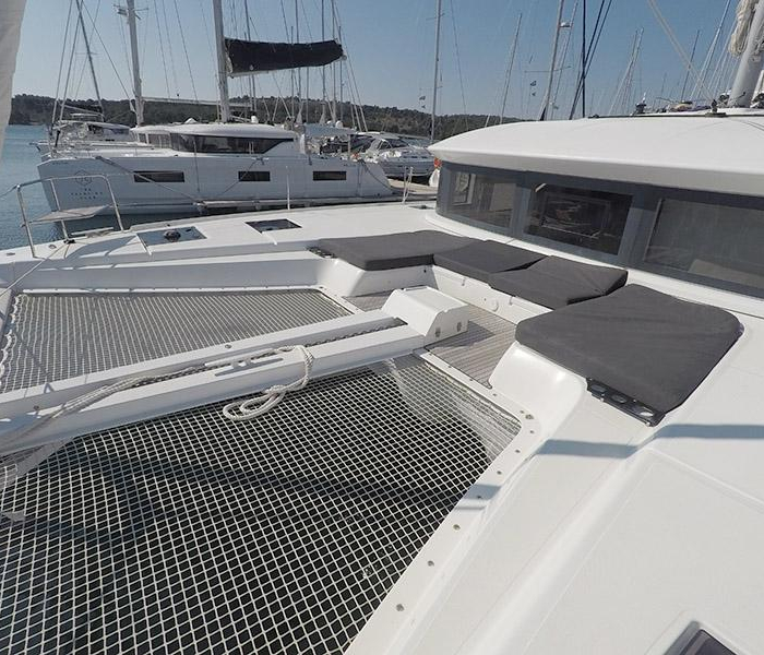 Zuzo 1ST | Lagoon 50 photo 6