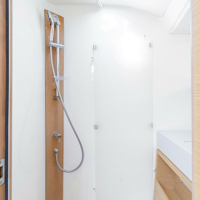 Robin | Dufour 470 photo 20