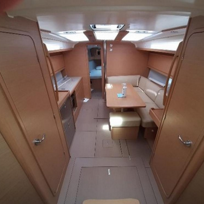 Yaya | Dufour 390 photo 14