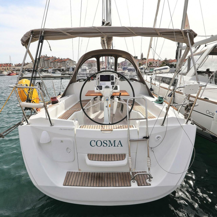 Cosma | Sun Odyssey 33i photo 12