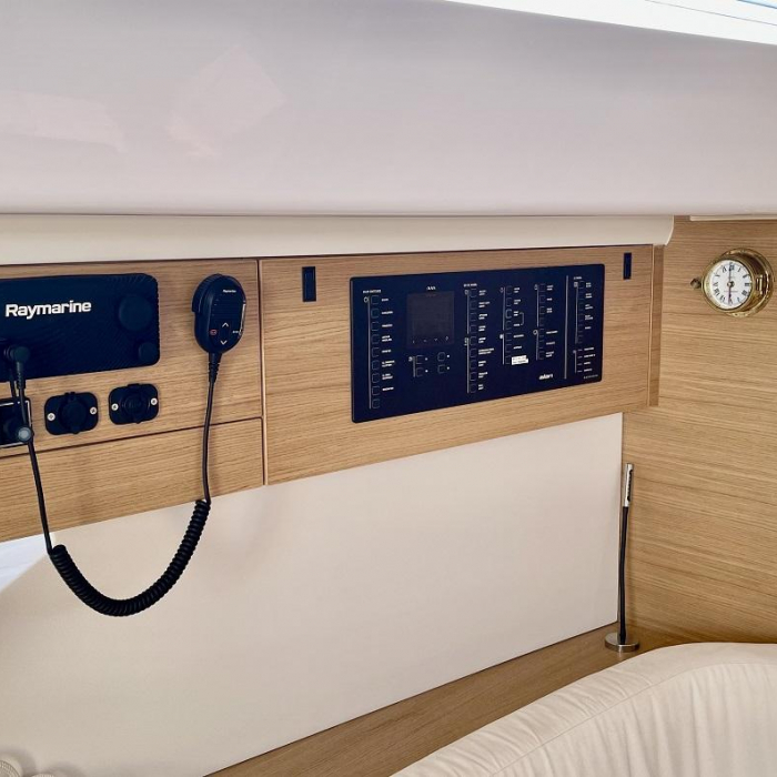 Loki | Elan E6 photo 16