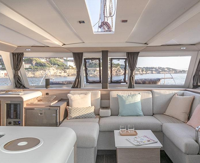 QUARDA JEEPI | Fountaine Pajot Isla 40 photo 2