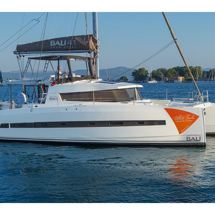 Paspartu | A/C generator watermaker | Bali 4.1 photo 11