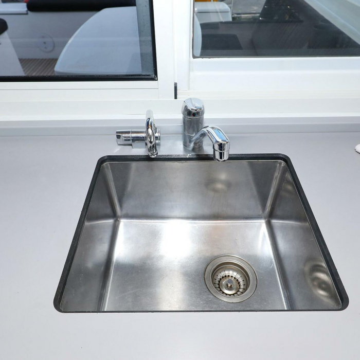 Mars | Lagoon 40 photo 17