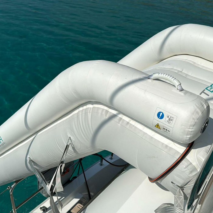 TRI-WING | Lagoon 55 photo 17