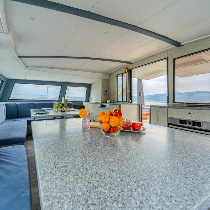 Orange | Luna 47 Power photo 9