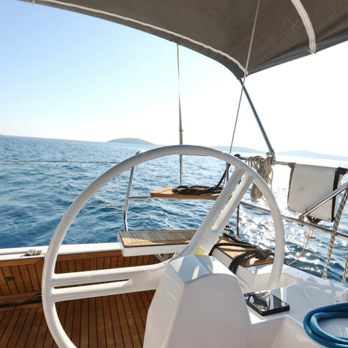 Hulk | Elan Impression 40 photo 12