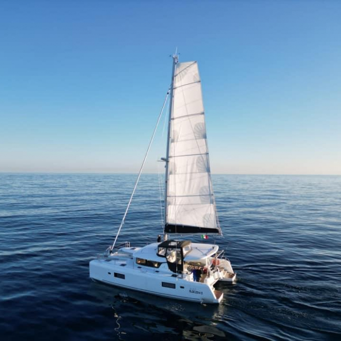 Seaduction | Lagoon 42 photo 2