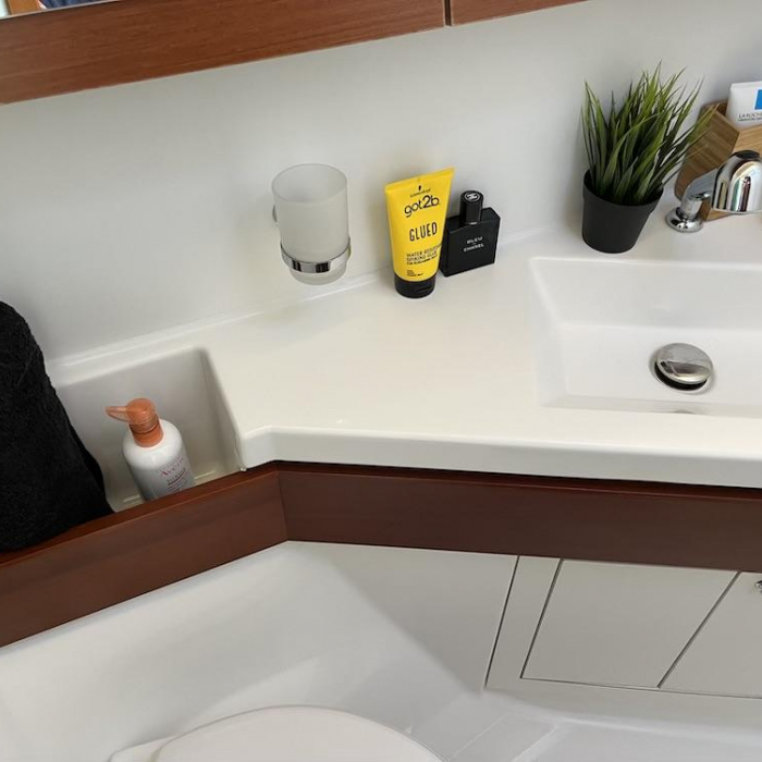 Marilyn | Oceanis 46.1 photo 10