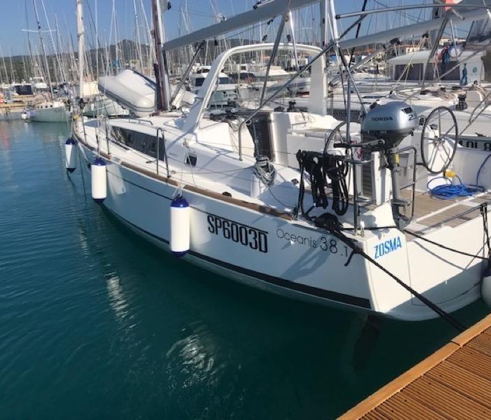 Zosma | Oceanis 38.1 photo 10