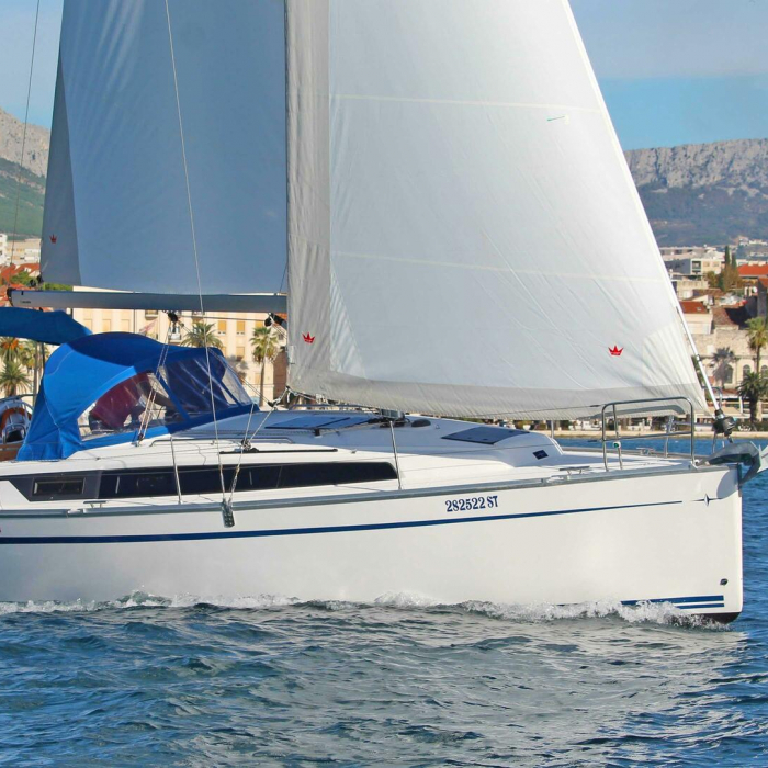 Lilith | Bavaria Cruiser 34 photo 6