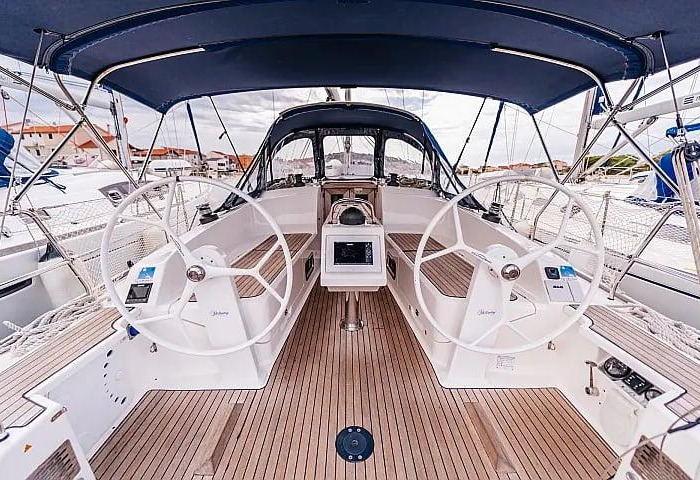 Flinx | Bavaria Cruiser 37 photo 1