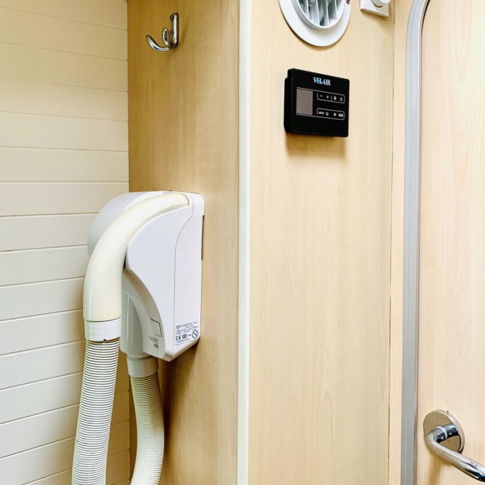 Iris | Catlante 600 photo 2