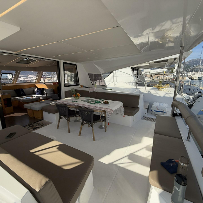 Daria 2 | Nautitech 46 Fly photo 3