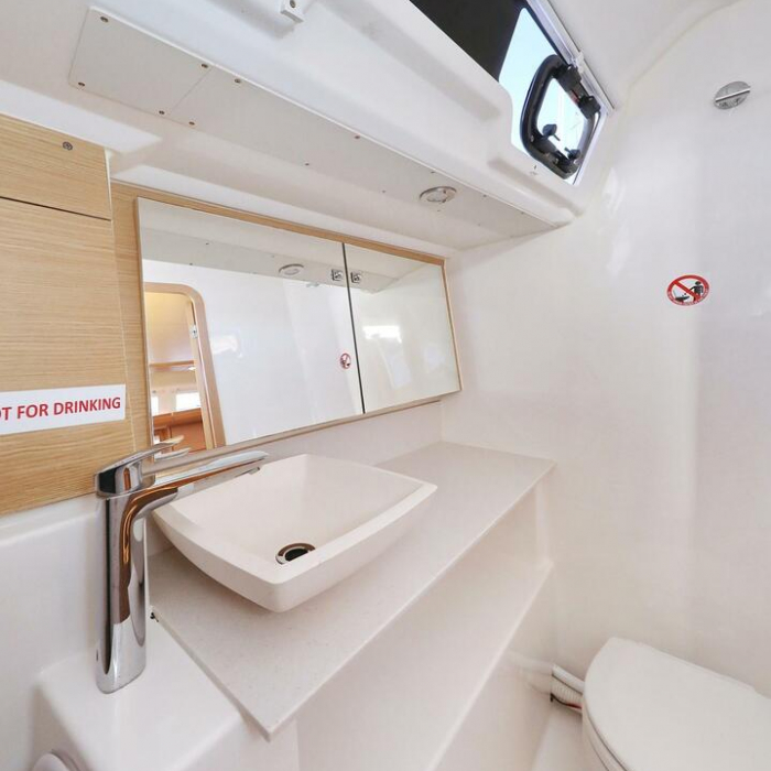 Delta | Dufour 412 GL photo 18