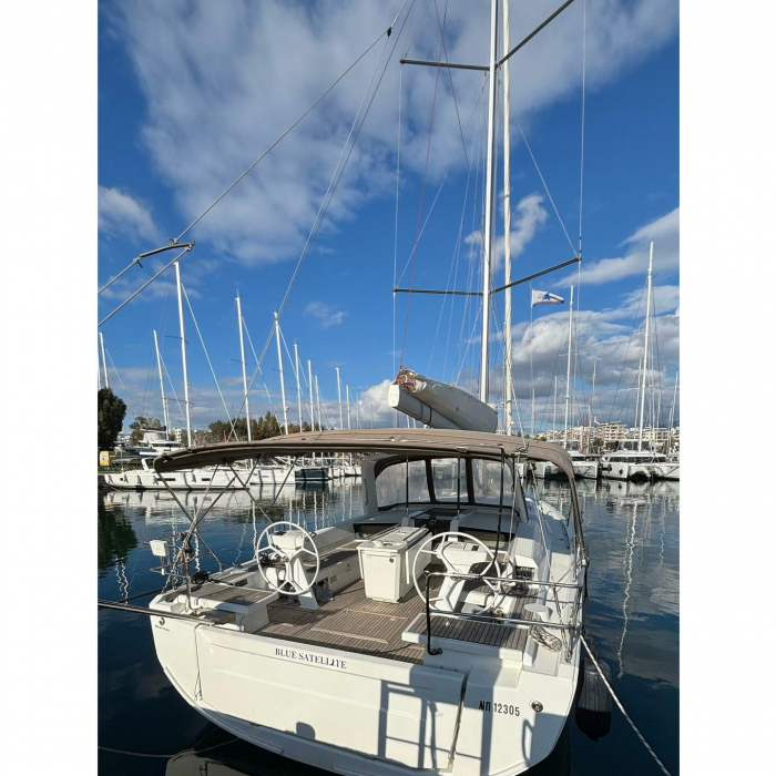 Blue Satellite | Oceanis 46.1 photo 3