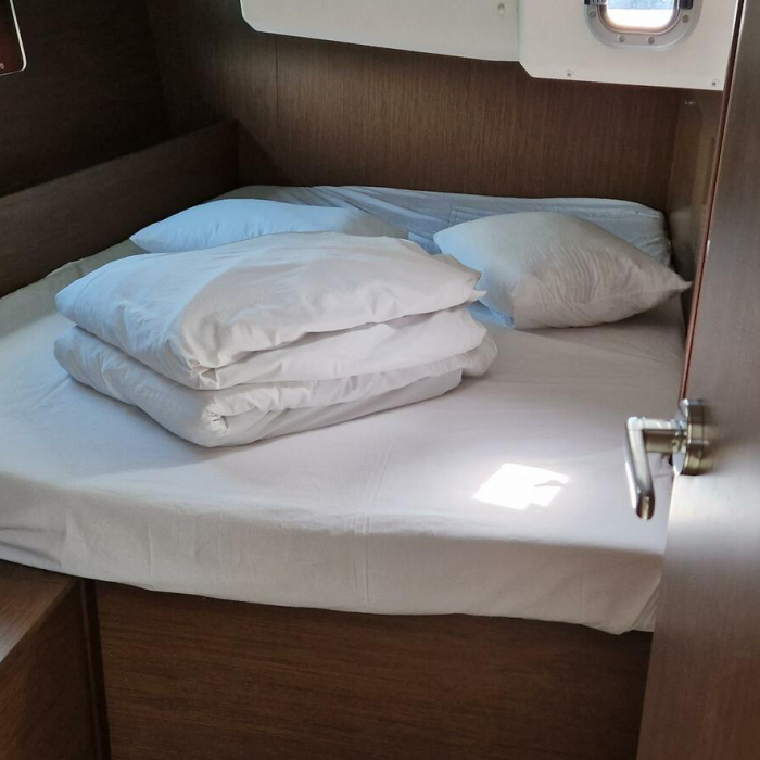 Sali | Oceanis 40.1 photo 8