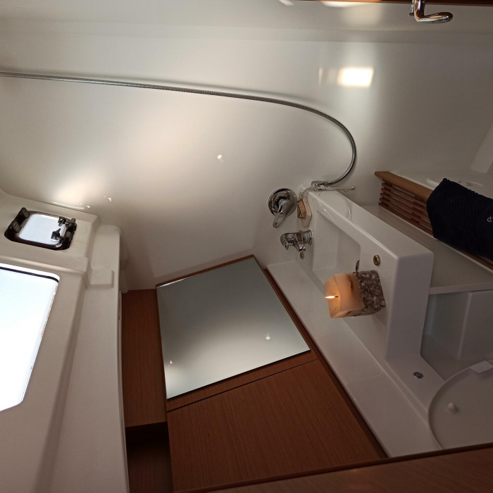 Adamastos | Sun Odyssey 490 photo 19