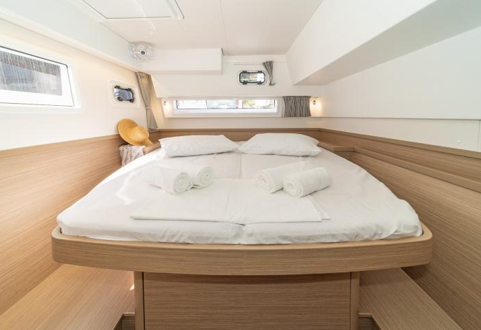 Marina 3 | Lagoon 42 photo 8