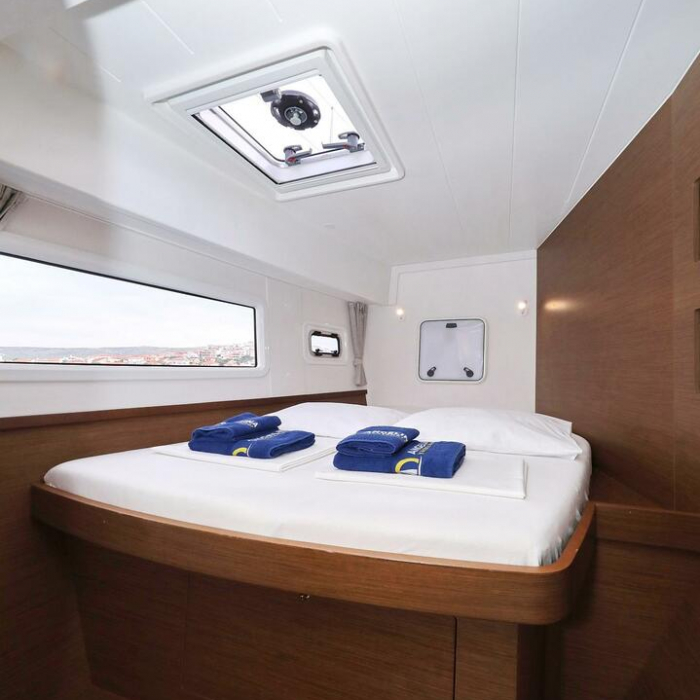 Air Wave | Lagoon 42 photo 38