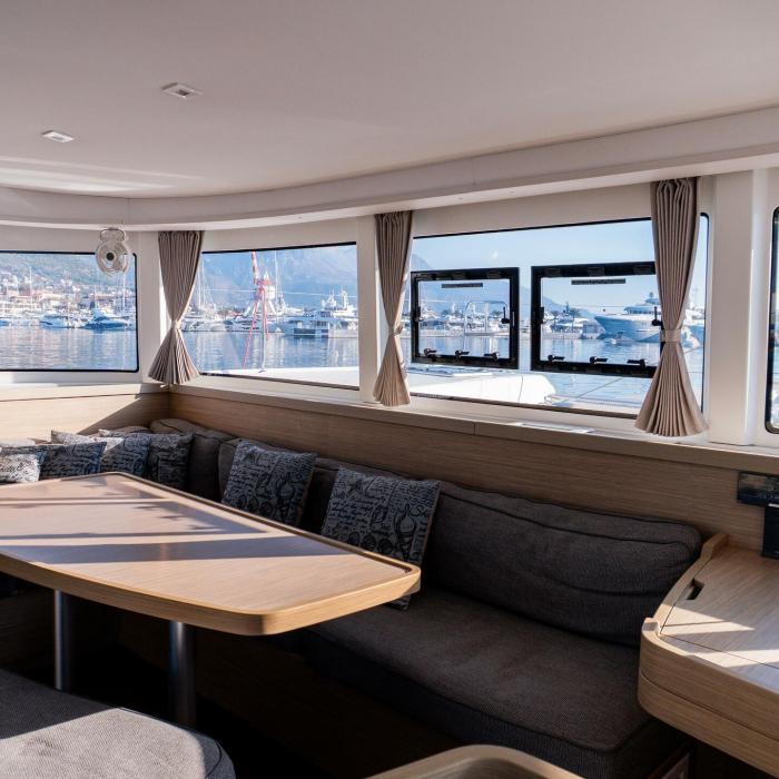 Lyubushka | Lagoon 42 photo 3