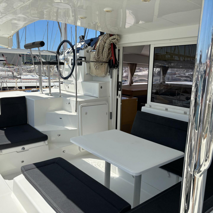 Aragorn | Lagoon 400 S2 photo 12