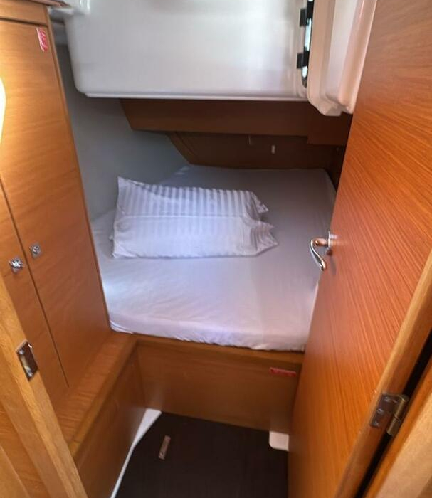 Polygala | Dufour 37 photo 8