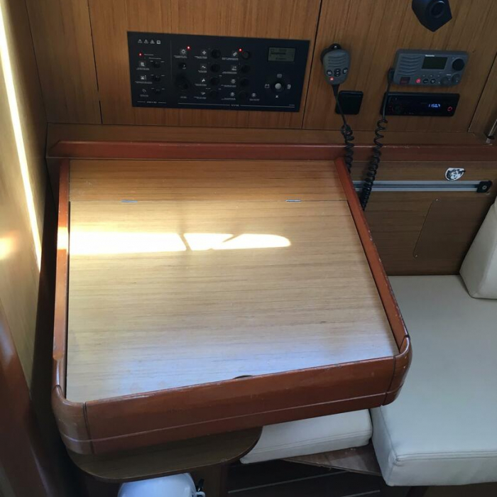 Billis | Sun Odyssey 36i photo 10