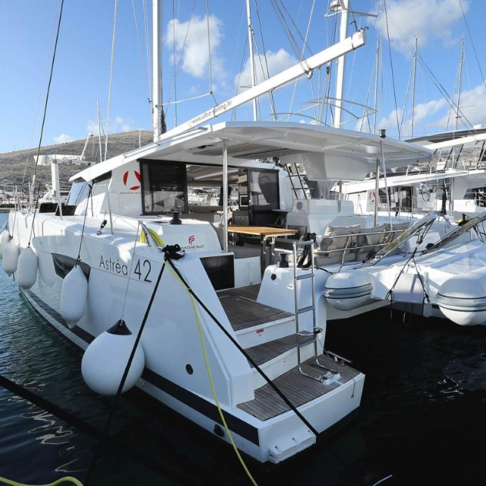 Ocean Runner | Fountaine Pajot Astrea 42 photo 15