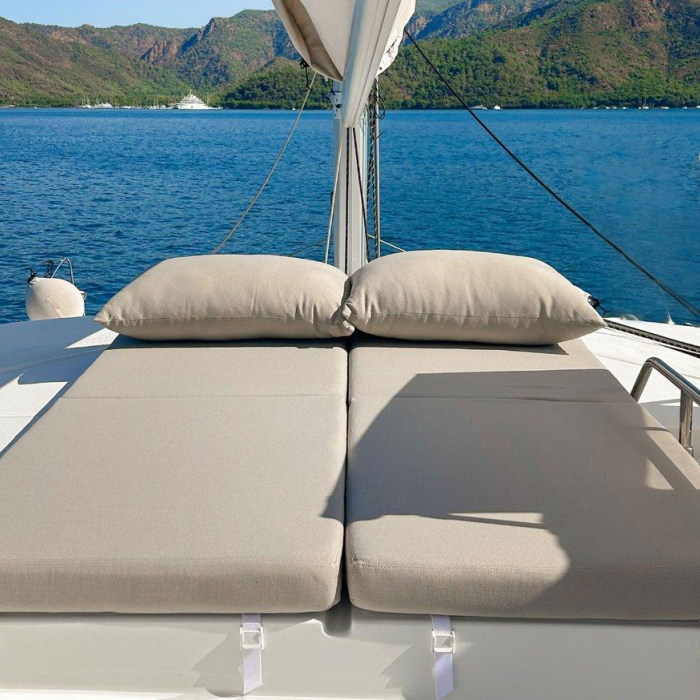 Angara | Fountaine Pajot Tanna 47 photo 20