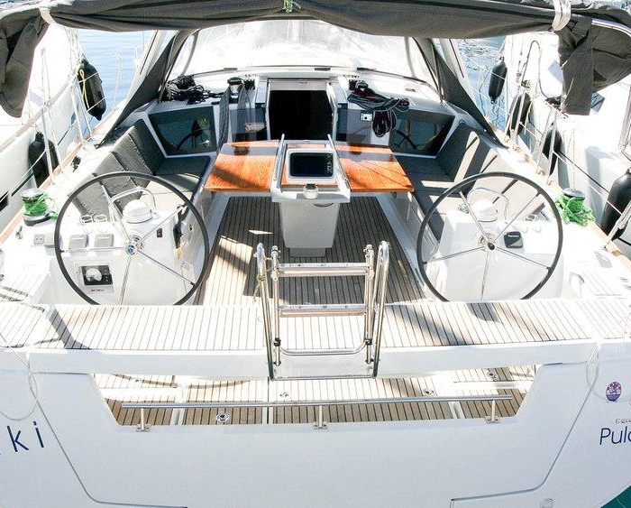 Kiki | Oceanis 45 photo 7