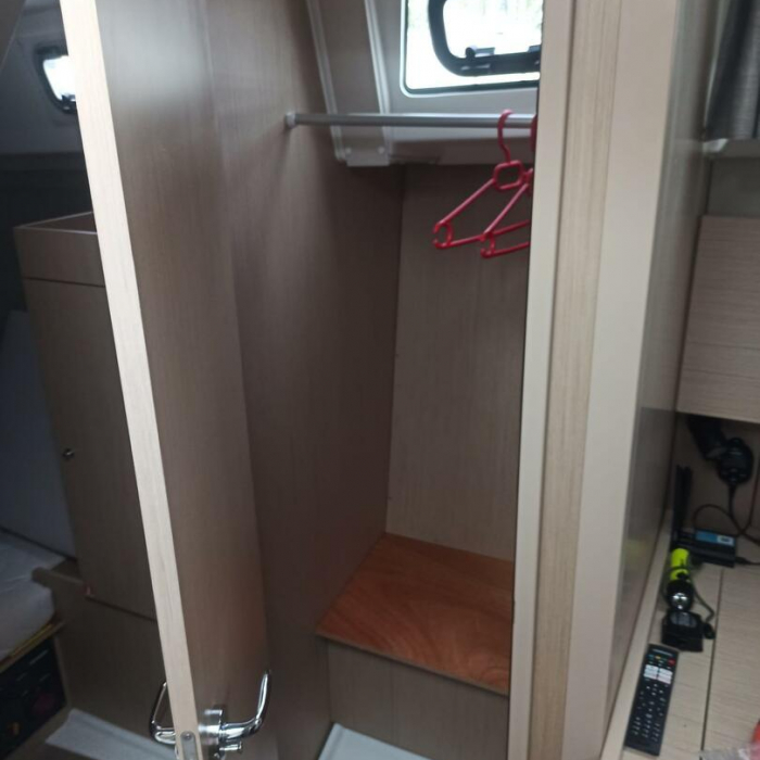 Tamara | Oceanis 38.1.2 photo 16