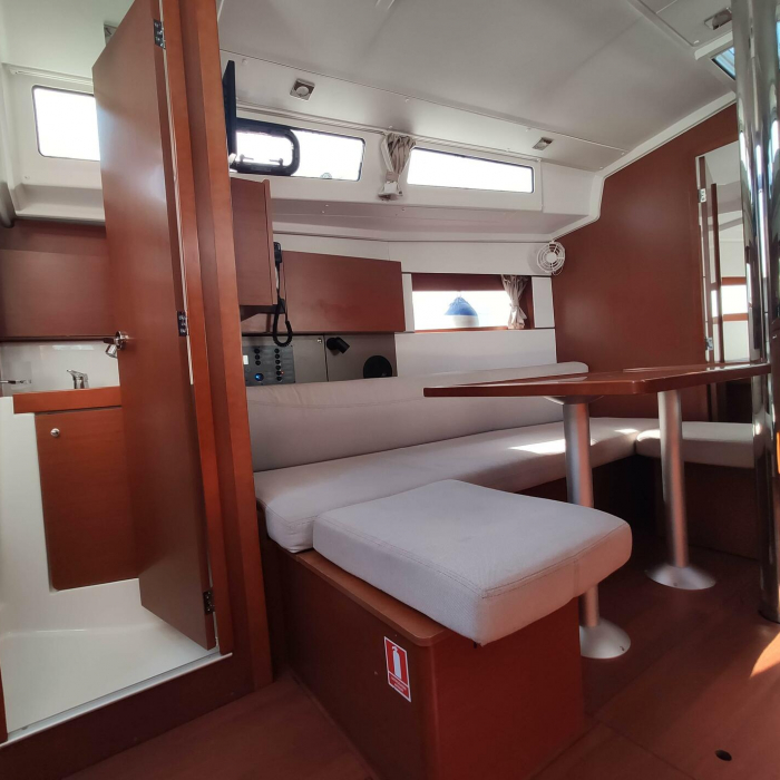 Citrea | Oceanis 38.1 photo 11