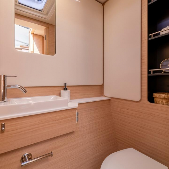 Stella | Nautitech 44 Open photo 28