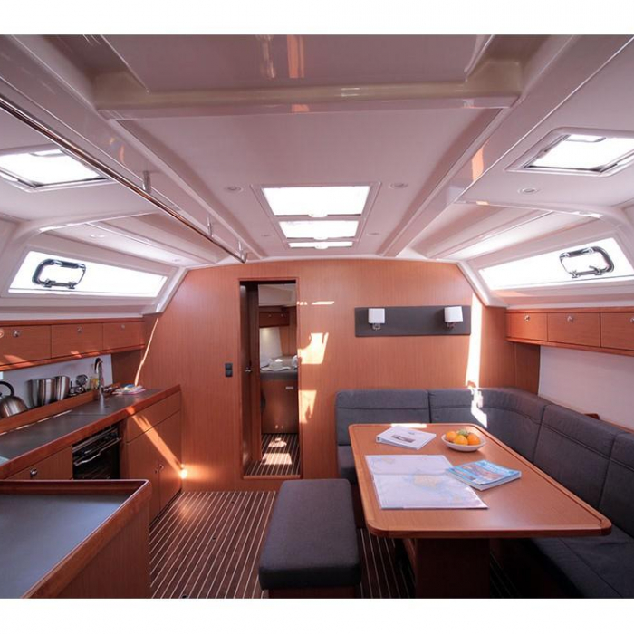 Casino Royale | Bavaria Cruiser 46 C photo 8