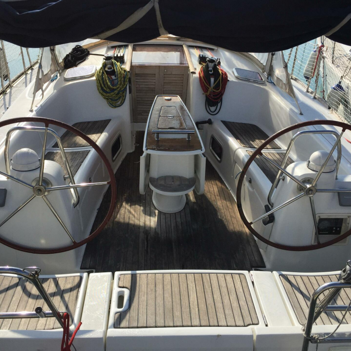 Little Mermaid | Oceanis 43 photo 4