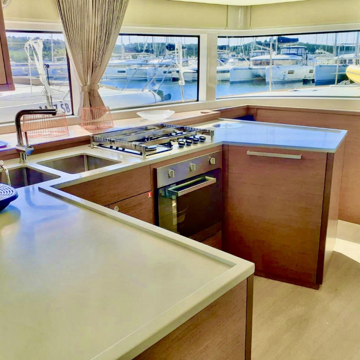 Tiga | Lagoon 52F photo 7