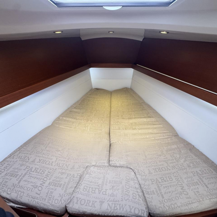 Placebo | Grand Soleil 39 photo 6