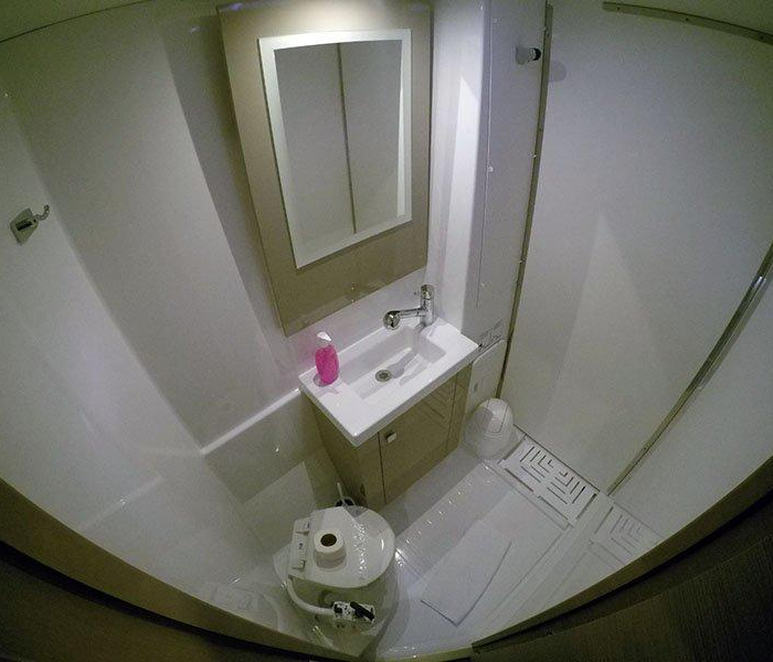 Imagine | Fountaine Pajot Astrea 42 photo 27